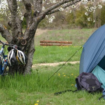 location emplacement tente camping sisteron